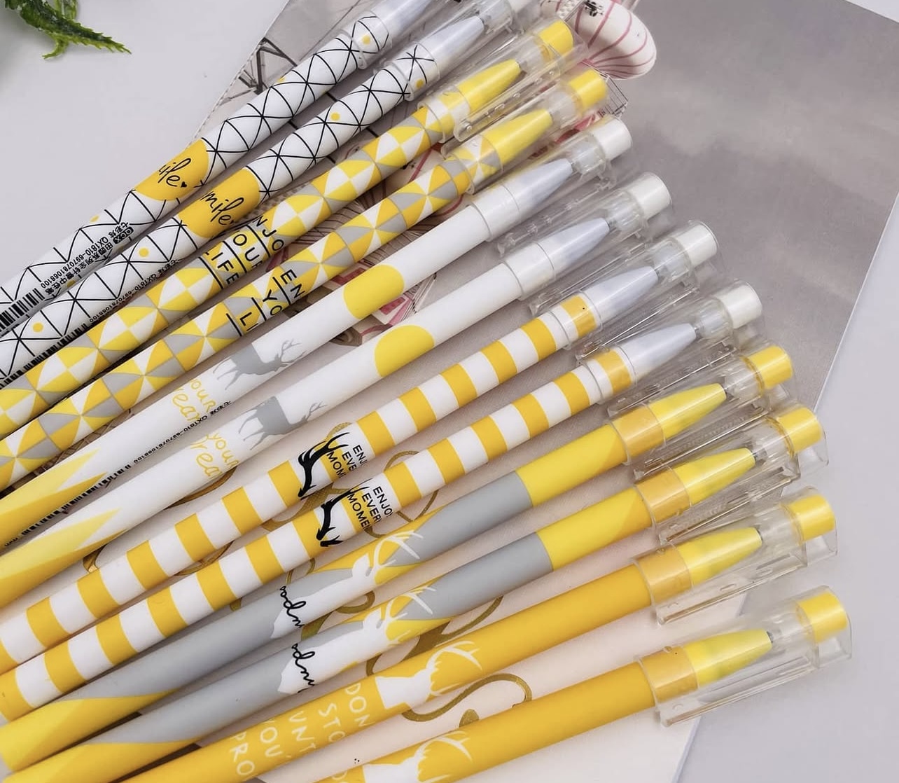 High-Quality Stationery Image